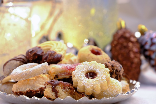 White Table Sugar And Cookies